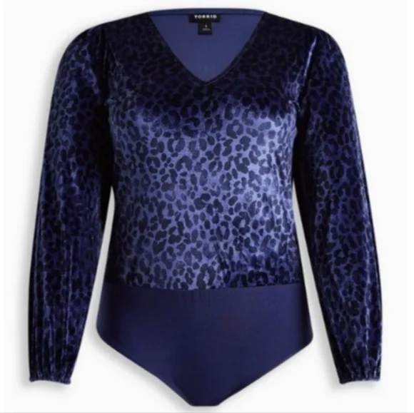 Torrid Leopard Cheetah Stretch Blue Velvet V-Neck Long Sleeve Bodysuit 2X 3X 4X - Picture 3 of 11
